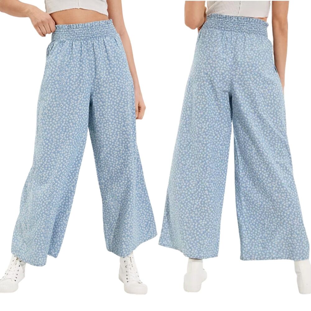 American Eagle Smocked Cottagecore Flowy Wide Leg Daisy Pants XS